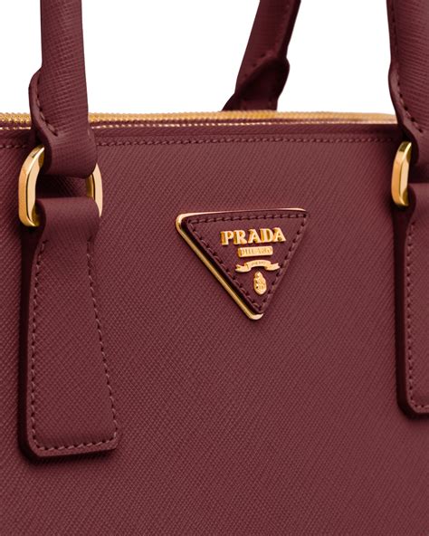 beg prada online